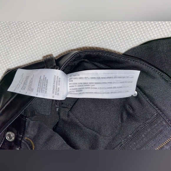 Women’s Abercrombie&Fitch Love Ultra High Rise faux leather & Jean pants size 28 - Picture 7 of 14